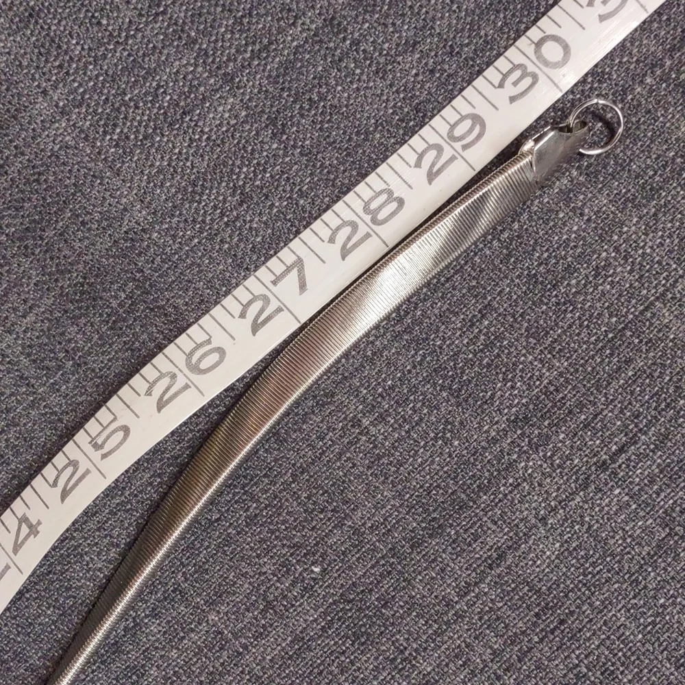 💎Host Pick💎 Gold colored stretchy belt with beaded and rhinestone buckle - Picture 4 of 10